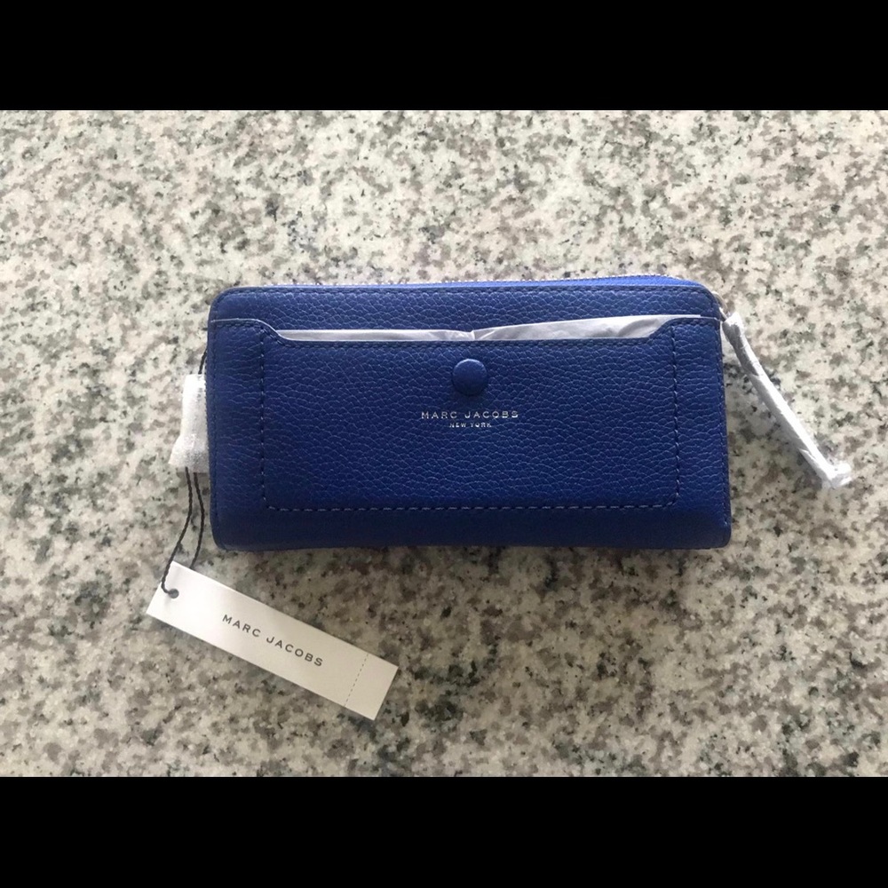 NWT Marc Jacobs leather continental wallet blue